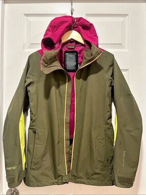 Burton Women's Small Gortex Jacket Green & Pink Size Small Like New